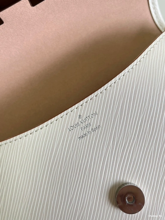 LOUIS VUITTON BUCI 0729